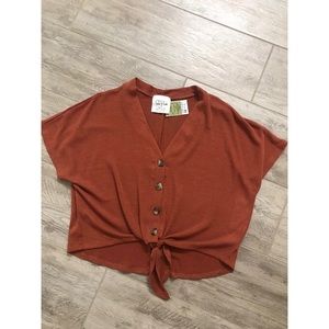 Unknown | Button Down Top